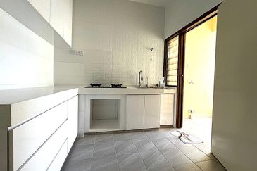 Taman Alam Megah, Seksyen 28