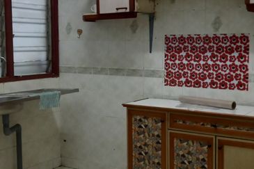 Subang Perdana Goodyear Court 10