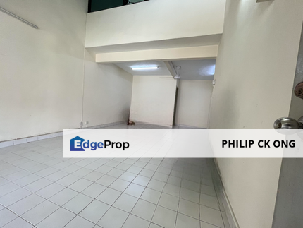 A Charming USJ 2/4 1.5 Storey Ready Moved-In Condition Home for You !, Selangor, USJ