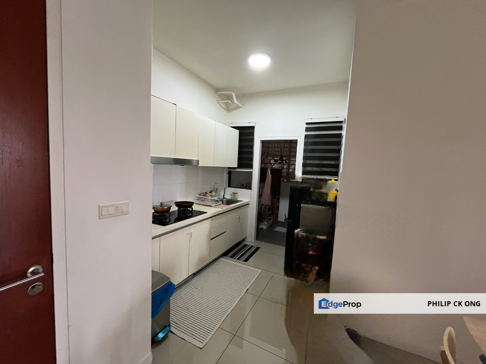 FREEHOLD 915 sqft Family Condo | 3 Bedrooms | 2 Carparks, Selangor, Shah Alam
