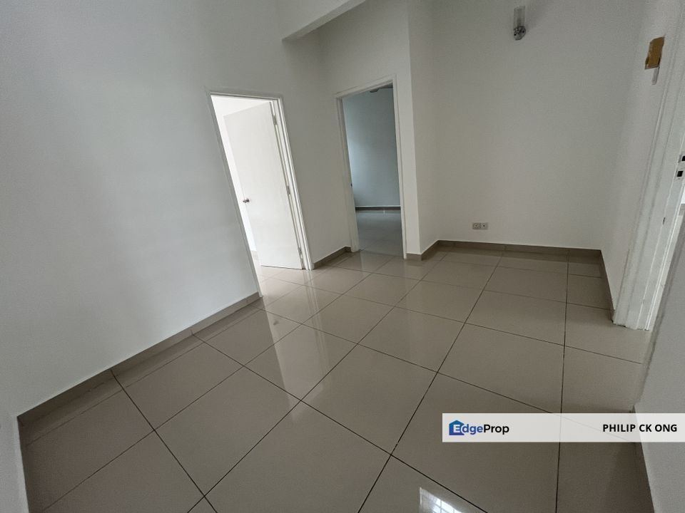 Gated & Guarded Freehold Terrace in USJ 18 | 2,300 sqft Spacious Family Home, Selangor, USJ