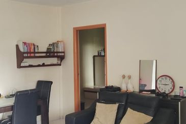 Pangsapuri Sri Intan, Bandar Baru Seri Alam