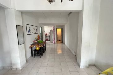 Mon Glori, , Bandar Baru Permas Jaya