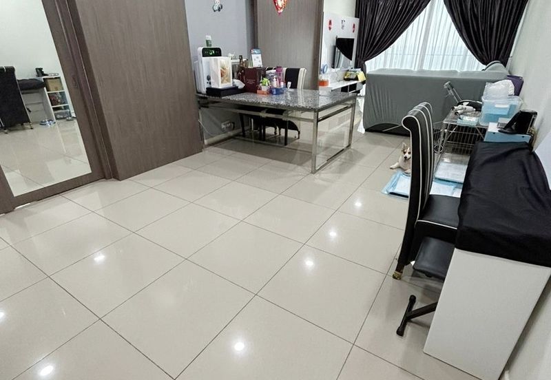 Dedaun Hijau (Greenfield Regency)