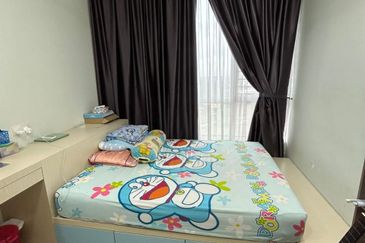 Dedaun Hijau (Greenfield Regency)