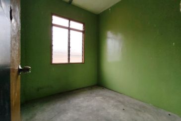 Pelangi Indah Flat For Sale