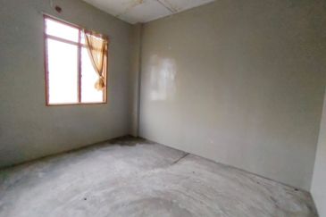 Pelangi Indah Flat For Sale