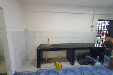 Flat Temenggong, Bandar Indahpura