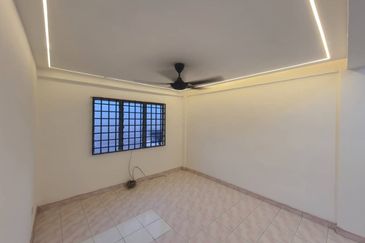Flat Temenggong, Bandar Indahpura