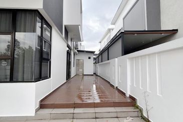 Garden Villas @ Taman Bukit Indah