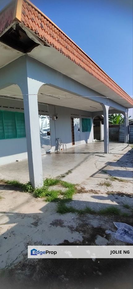 Taman Damai,Senai Semi-D For Sale, Johor, Senai