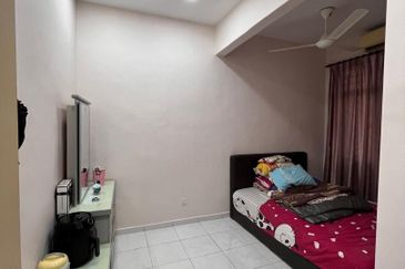 Taman Evergreen Heights