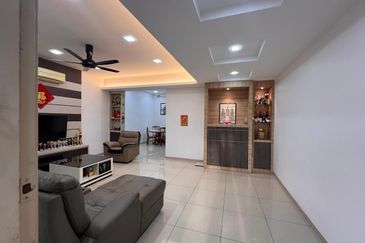 Taman Evergreen Heights