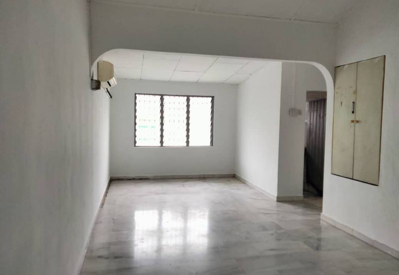 Taman Desa Cemerlang