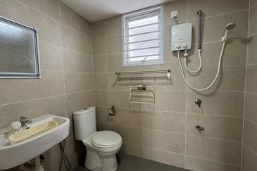 Midas Perling Apartment