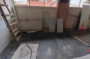 Taman Season @ Pekan Nanas Single Storey House For Sale