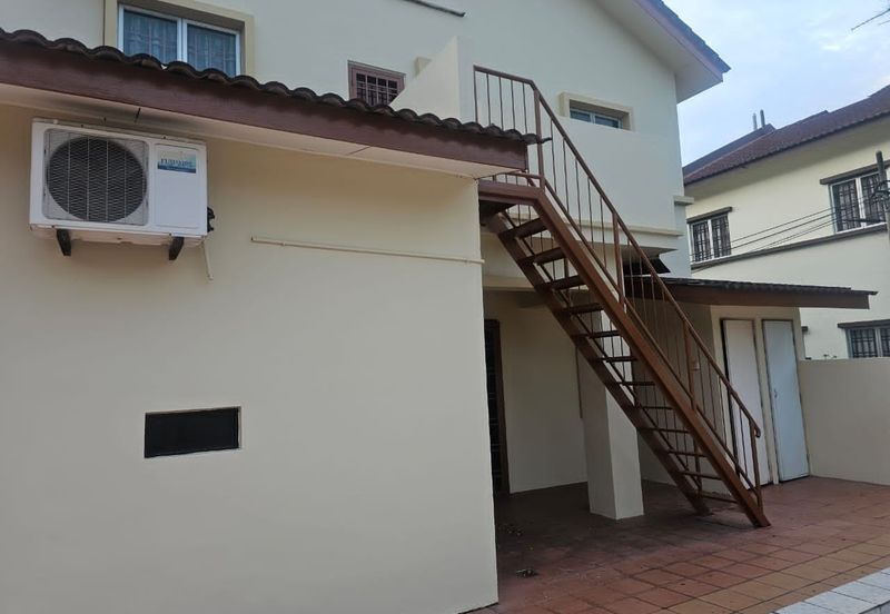 Setia Tropika Double Storey House*Corner Lot For Rent