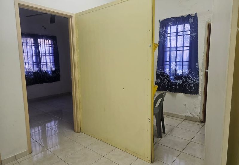 Setia Tropika Double Storey House*Corner Lot For Rent