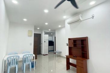 SKS Habitat Apartment, Larkin