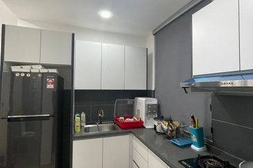 SKS Habitat Apartment, Larkin