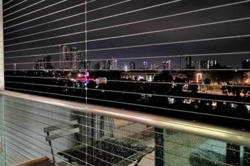 Seasons Luxury Apartments @ Amara Larkin