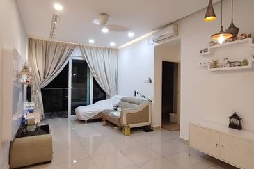 Seasons Luxury Apartments @ Amara Larkin