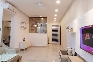 Seasons Luxury Apartments @ Amara Larkin