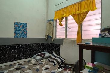 Taman Pulai Utama Flat