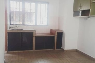 Flat Taman Ungku Tun Aminah