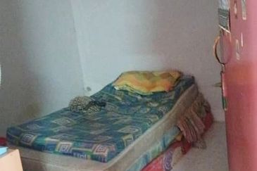 Flat Taman Ungku Tun Aminah