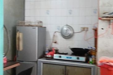 Flat Taman Ungku Tun Aminah