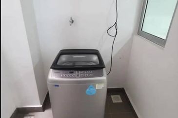 Meridin Bayvue Apartment