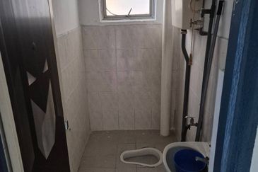 Sri Intan (Bandar Seri Alam)