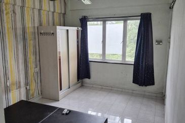 Sri Intan (Bandar Seri Alam)