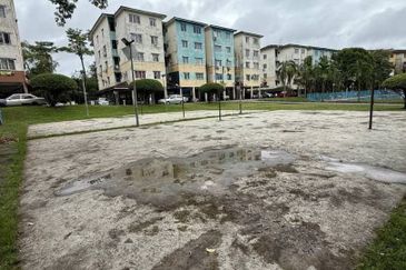 Sri Intan (Bandar Seri Alam)