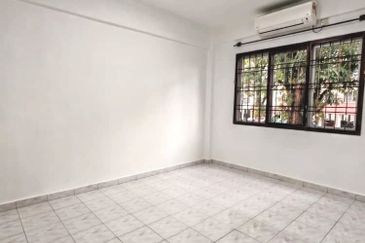 Sri Intan (Bandar Seri Alam)