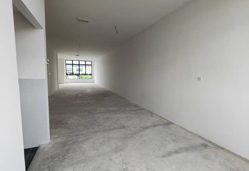 Ulu Tiram @ Jalan Bukit Kaze Shoplot For Rent