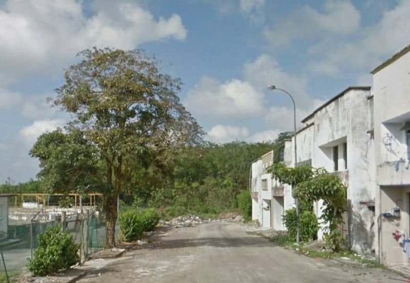 Taman Perindustrian Tiram 1.5 Storey Factory For Sale