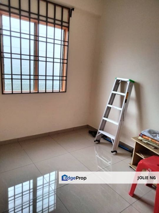 Taman Pelangi Indah Medium Cost Flat For Rent, Johor, Ulu Tiram