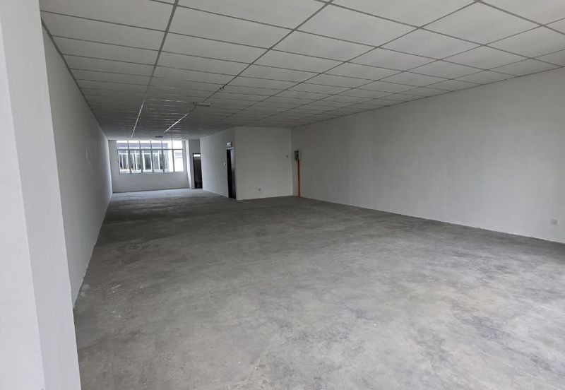 Oasis 2 @ Tropicana Danga Cove