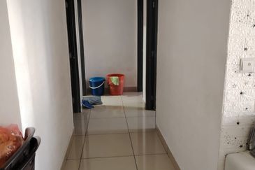 Meridin Bayvue Apartment