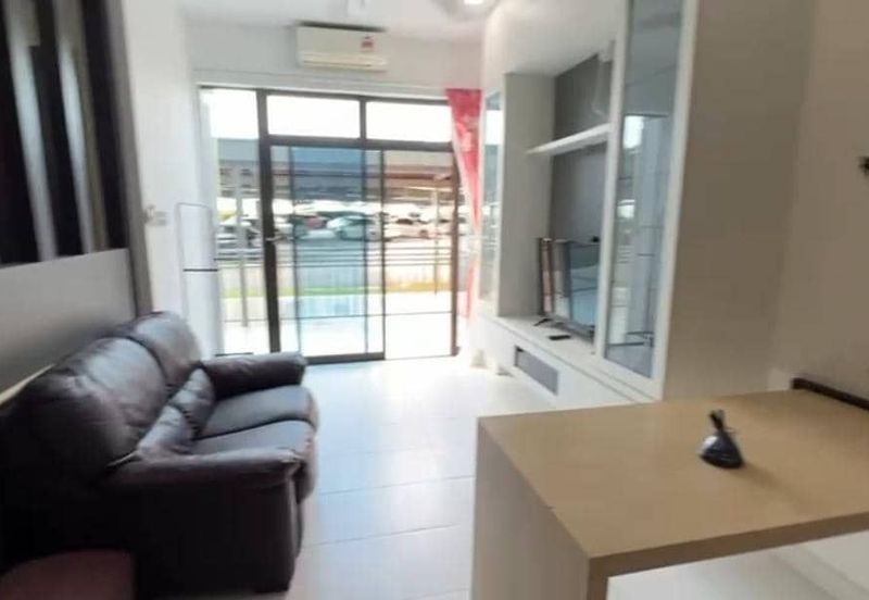 Seri Austin Luxury Apartment