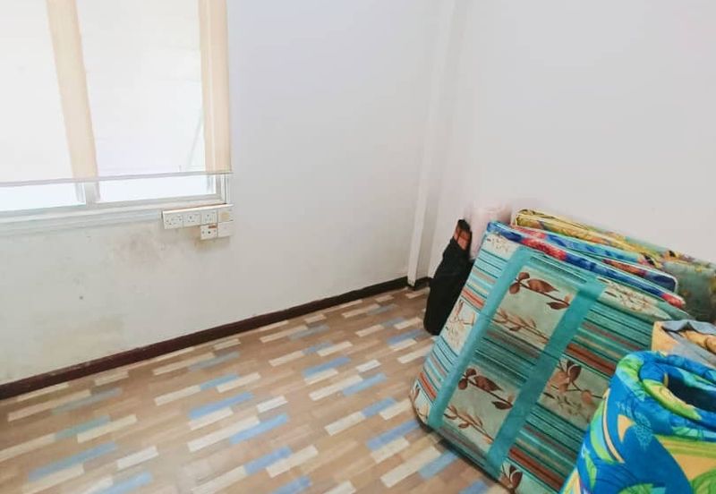 Ria 1 Apartment, Taman Megah Ria