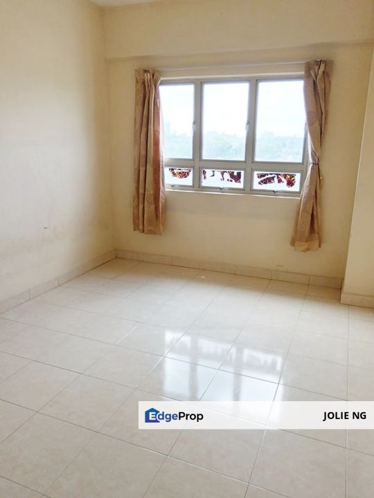 Dwi Mahkota @ Tampoi Apartment For Sale, Johor, Johor Bahru