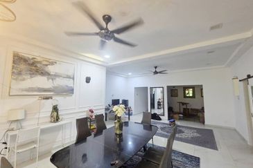 Kampung Sungai Tiram