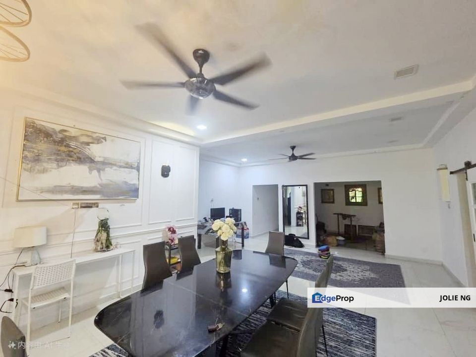 Kampung Sungai Tiram Single Storey Bungalow House For Sale, Johor, Ulu Tiram