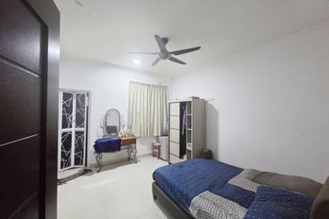 Kampung Sungai Tiram