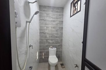 Kampung Sungai Tiram