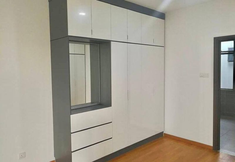 Senibong Cove Waterway Residences