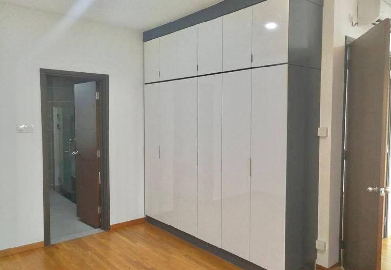 Senibong Cove Waterway Residences